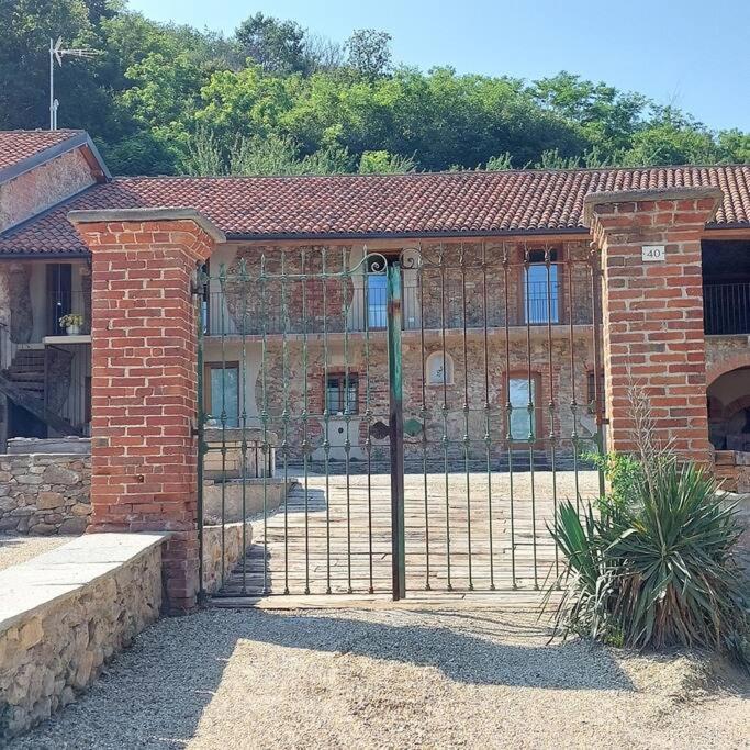Apartmán Istanti - Menta Costigliole Saluzzo Exteriér fotografie